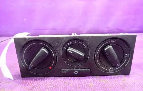 Volkswagen Golf IV Climate control unit 1J0819045F