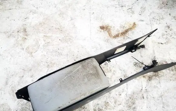 Dodge Magnum Armrest 1057250TRMAE