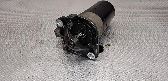 Volvo V70 Starter motor 0001109252