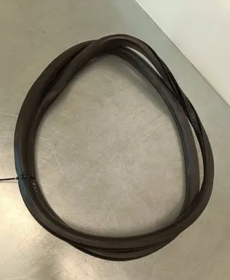 Volvo V40 Front door rubber seal 