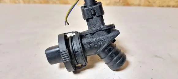Opel Insignia A Breather valve 55568910
