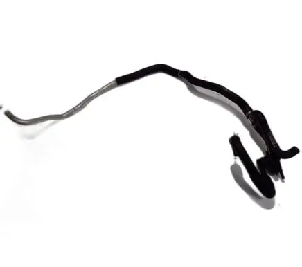 Mercedes-Benz CLS C218 X218 Engine coolant pipe/hose 