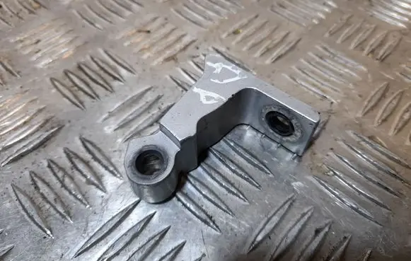 Audi A4 S4 B8 8K Front door lower hinge 8K0831402E