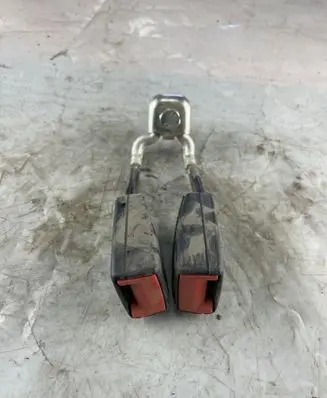 Seat Ibiza IV (6J,6P) Middle seatbelt buckle (rear) 6R0857739