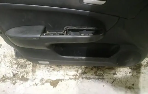 Honda Accord Front door card panel trim 
