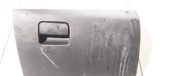 Mitsubishi Lancer X Glove box