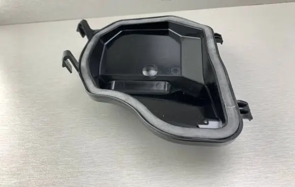 BMW 5 E60 E61 Headlight/headlamp dust cover 6933239 63116933239 15933100
