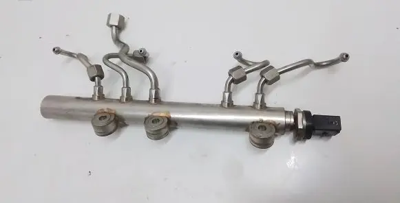BMW 7 F01 F02 F03 F04 Fuel main line pipe 0261545072