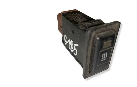 Toyota Avensis T220 Windscreen/window heater switch 153261
