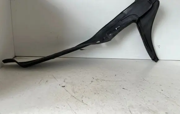 Audi A4 S4 B8 8K Fender end trim 8K0821111C