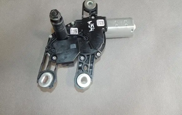 Volkswagen Golf VII Rear window wiper motor 5G0955711A