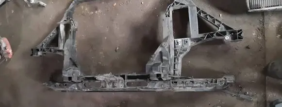 BMW X3 E83 Radiator support slam panel
