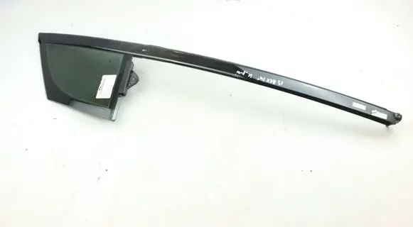 BMW i3 Front door vent window glass four-door 7289041