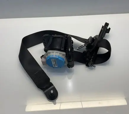 Mercedes-Benz B W246 W242 Front seatbelt A2468602685 2468602685