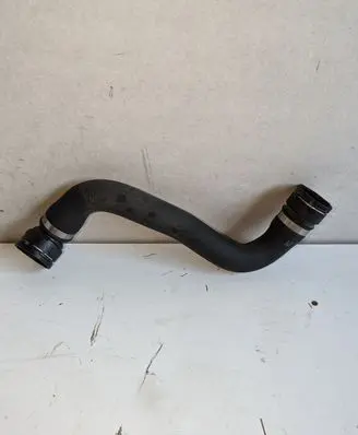 BMW 5 E60 E61 Engine coolant pipe/hose