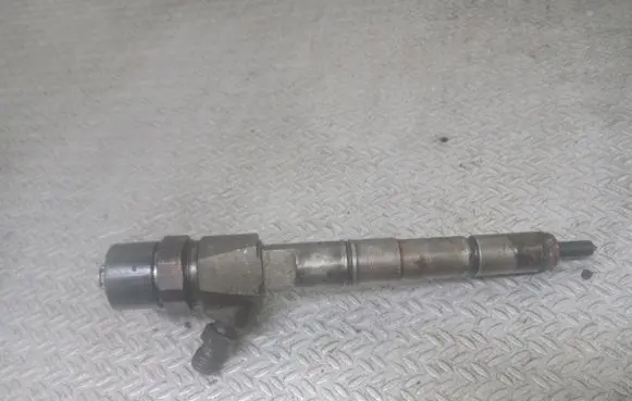 Opel Signum Fuel injector 0445110159