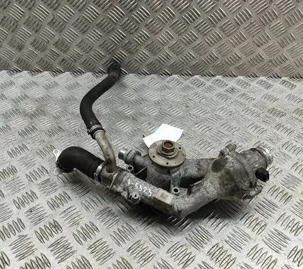 BMW M4 F82 F83 Water pump 7846361