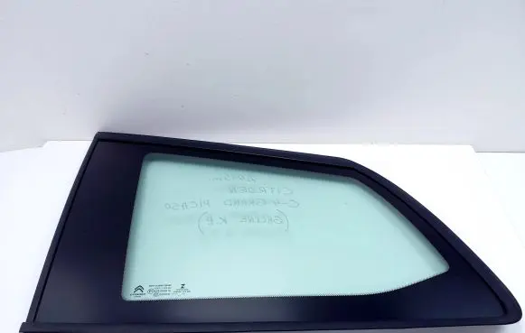 Citroen C4 II Picasso Rear side window