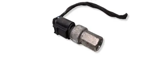 Volkswagen PASSAT B7 Air conditioning (A/C) pressure sensor 1K0959126E