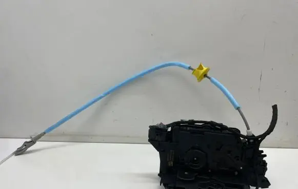 BMW iX Front door lock 512107S 5A258C6 193720