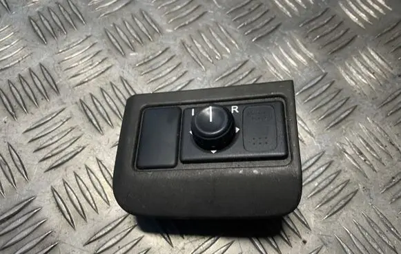 Nissan X-Trail T30 Wing mirror switch 4Y410LC21 2410UC21 2Y910LK88