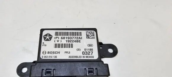 Chrysler Pacifica Parking PDC control unit/module 68193772AI 0263014136