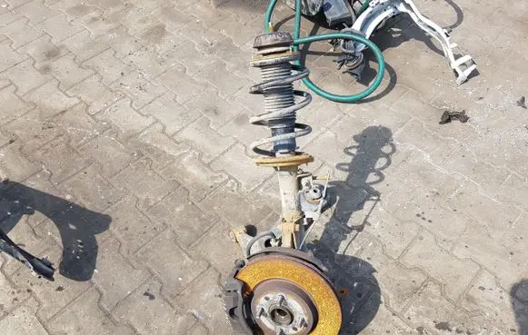 Hyundai i20 (GB IB) Front shock absorber with coil spring