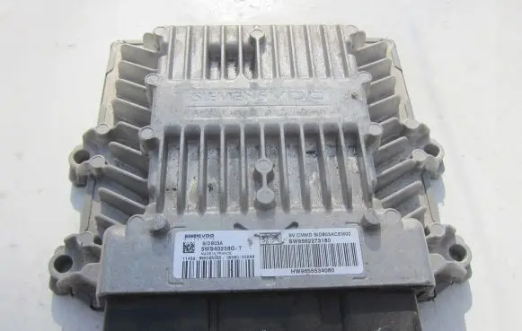 Citroen C5 Engine control unit/module 9662273180 5WS40258G