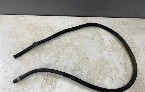 Nissan Pathfinder R51 Engine coolant pipe/hose