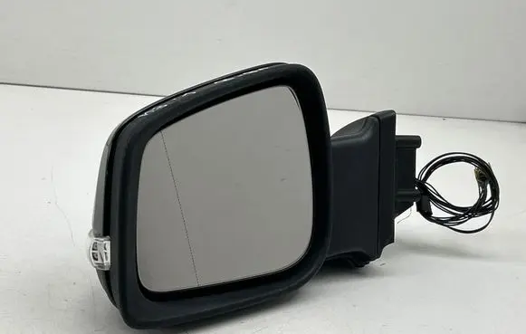 Mercedes-Benz B W245 Front door electric wing mirror A3148517
