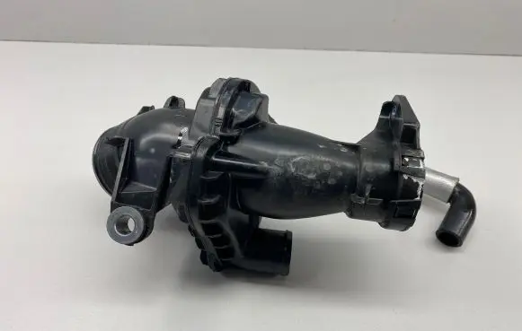 Renault Kadjar Turbo air intake inlet pipe/hose 165761844R 22274