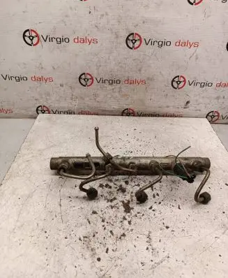 Renault Scenic I Fuel main line pipe 7700111013