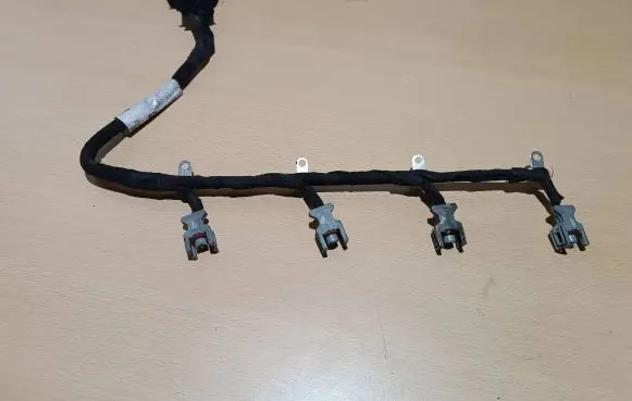 Citroen C5 Fuel injector wires 9662908580