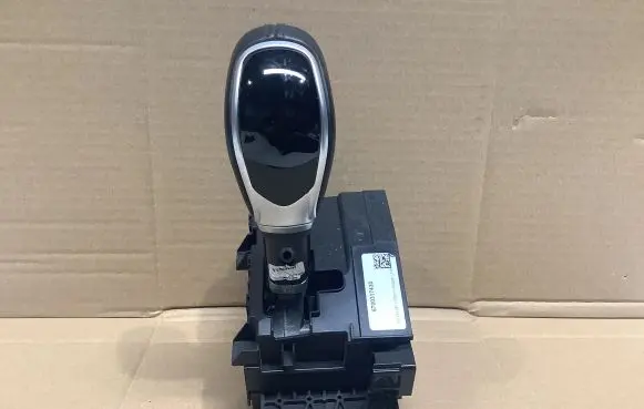Maserati Ghibli Gear selector 6700317430 TU1023700283