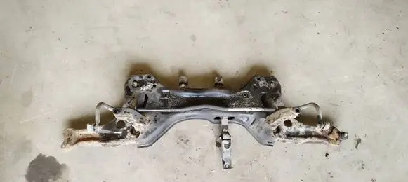 Volkswagen Polo V 6R Front subframe