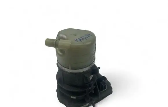 Volvo S60 Power steering pump 31340205