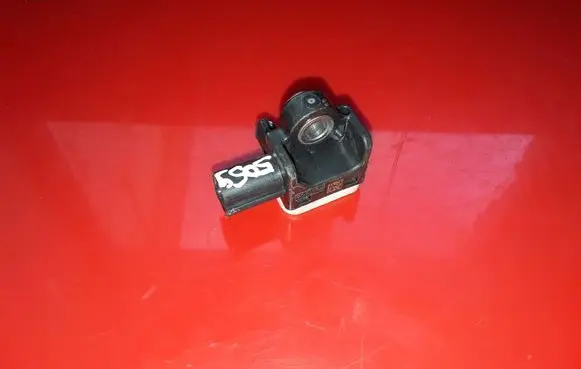 Ford Focus Airbag deployment crash/impact sensor AM5T14B342AA C83HA