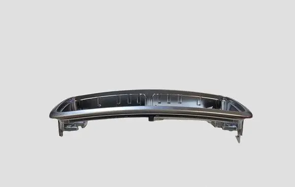 Mercedes-Benz A W176 Radio/GPS head unit trim A1766890018