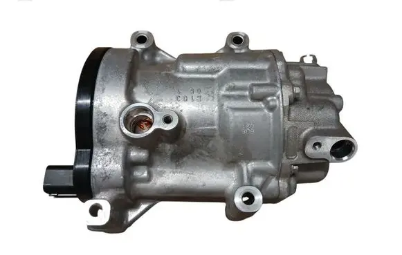 Toyota Yaris Cross Air conditioning (A/C) compressor (pump) 0424000741 30446