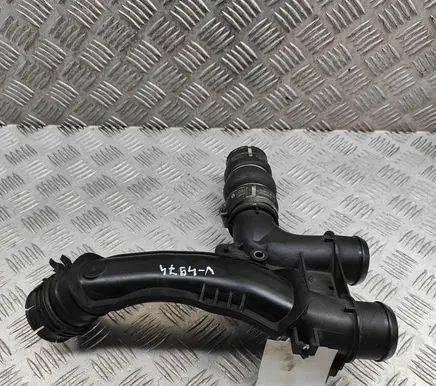 Intercooler hose/pipe