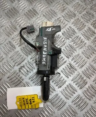 Nissan Juke I F15 Ignition lock 216697757 A5041F742 28590C9968