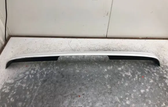 Volkswagen Tiguan Tailgate/trunk spoiler 5NA827933-BILI 5NA827933