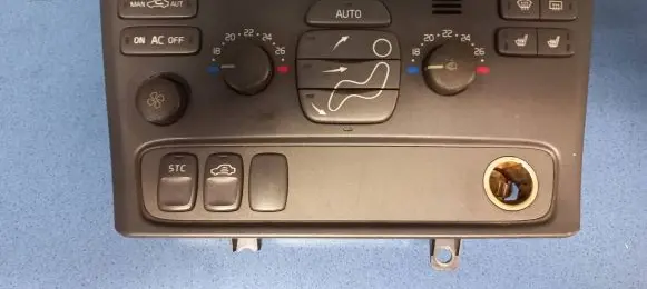 Volvo S80 Climate control unit 9452368
