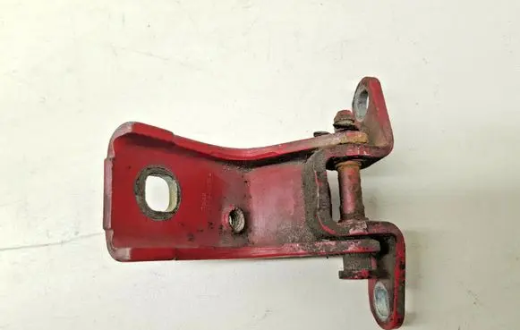 Ford Mondeo Mk III Front door upper hinge 1S7AF22806AC