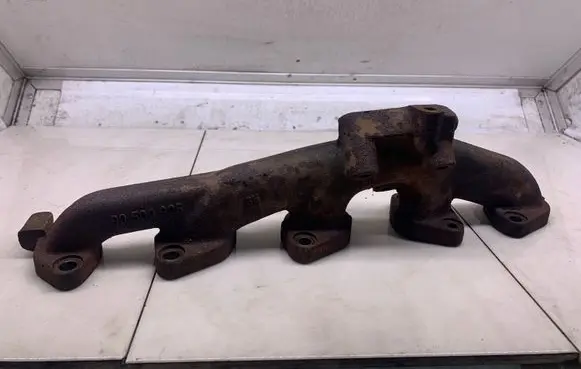 Opel Vectra C Exhaust manifold 90500926