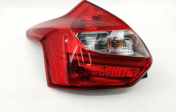 Ford Focus Rear/tail lights BM5113405A