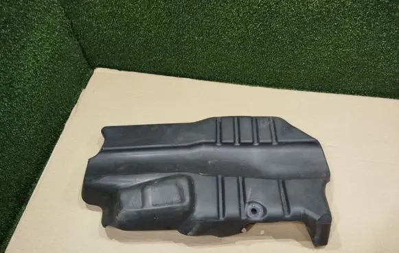 Renault Trafic III (X82) Heat shield in engine bay 140467777R X82M9207ULL