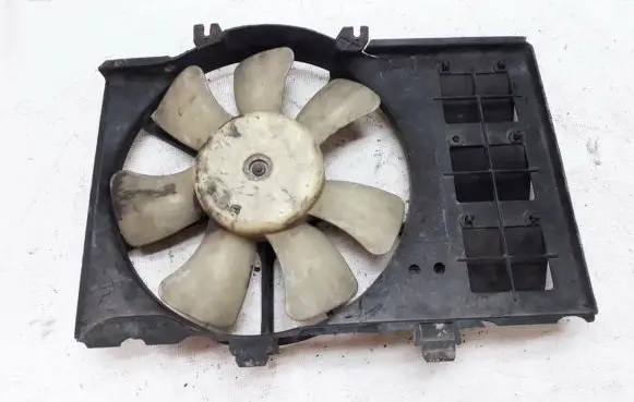 Chrysler Neon I Radiator cooling fan shroud 4495958 AA122750-128411P
