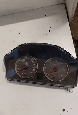 Volvo V50 Speedometer (instrument cluster) 30718891