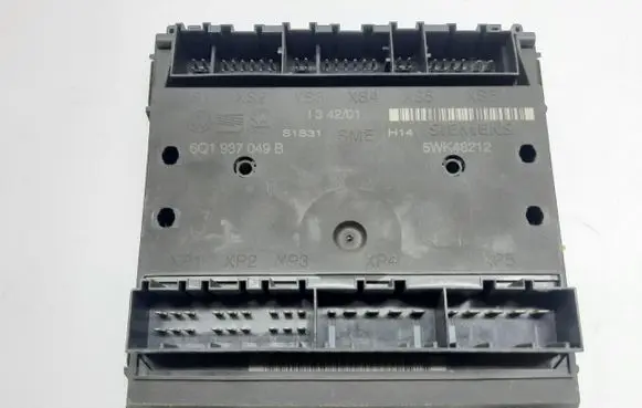 Volkswagen Polo IV 9N3 Comfort/convenience module 6Q1937049B